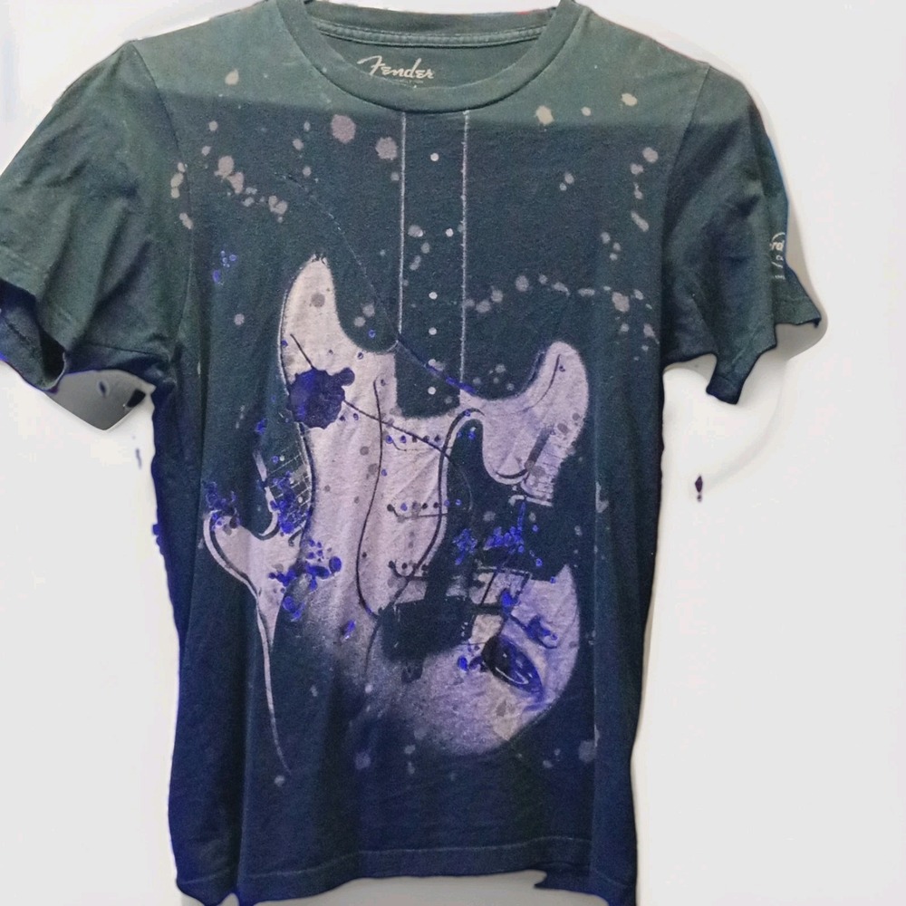 Hard Rock Cafe Nashville Fender Exclusive Guitar Graphic T-Shirt Mens Small